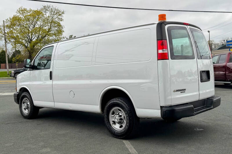 2016 Chevrolet Express 2500