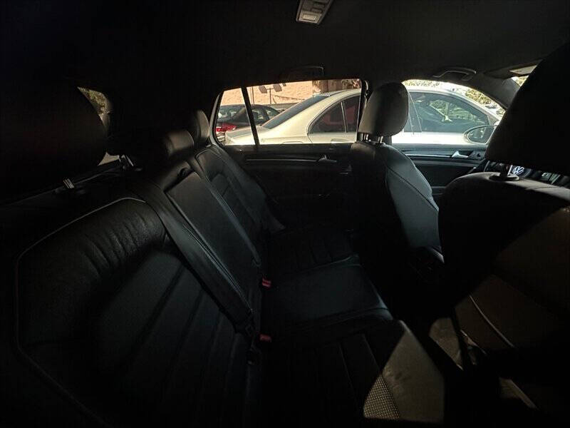 2019 Volkswagen Golf R 4Motion