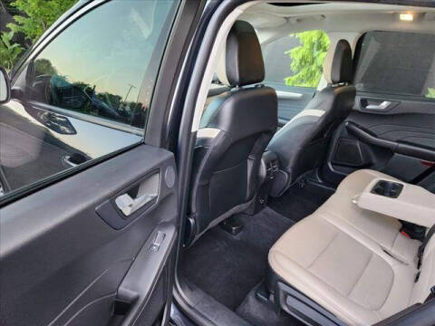 2022 Ford Escape SEL