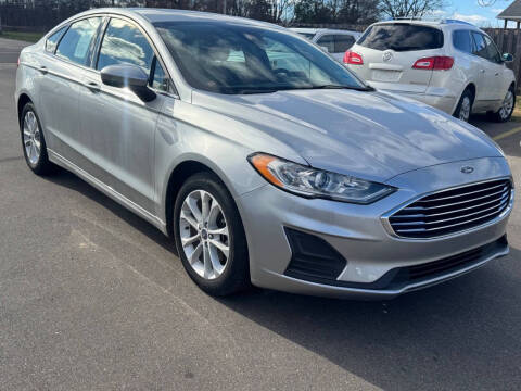 2020 Ford Fusion SE