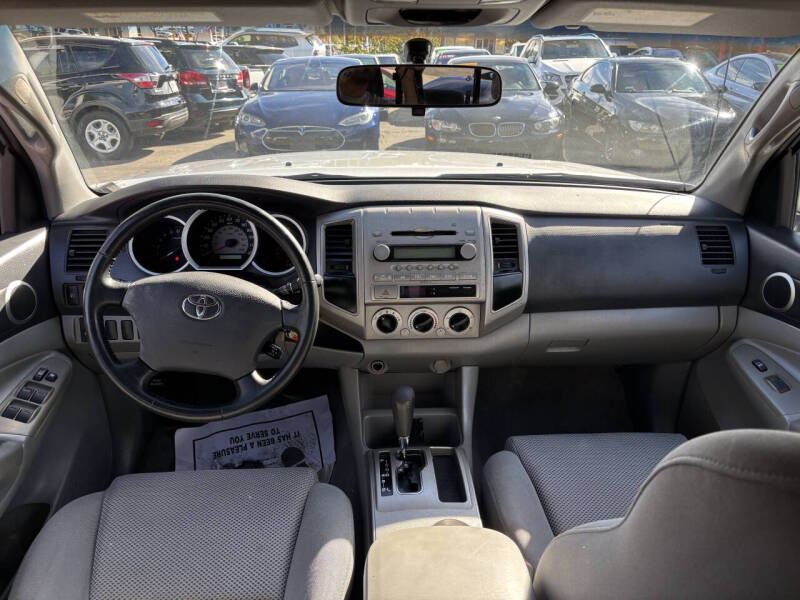 2005 Toyota Tacoma PreRunner V6
