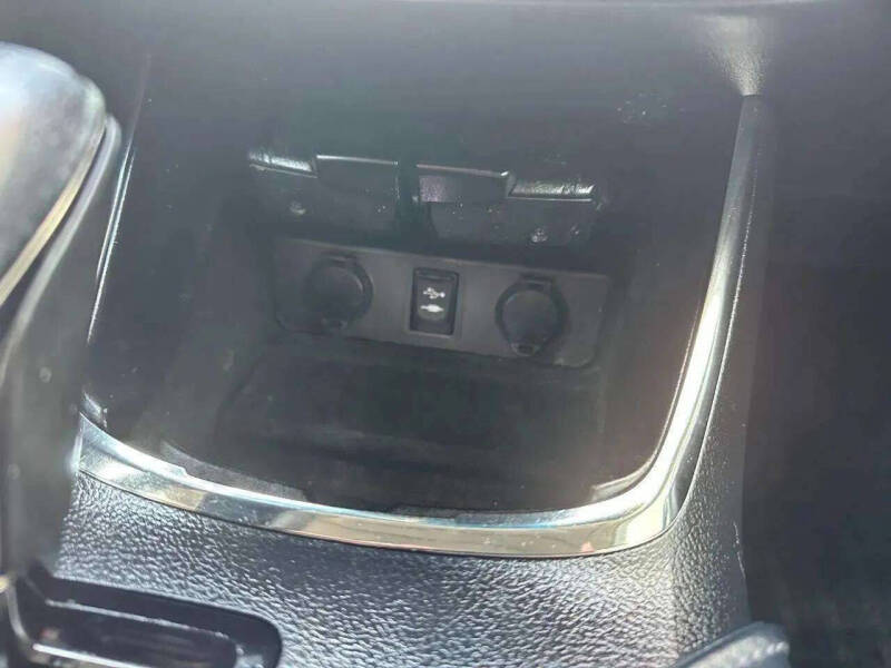 2013 Toyota Avalon XLE