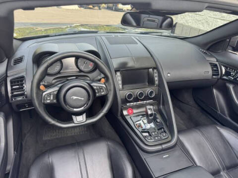 2015 Jaguar F-TYPE V8 S
