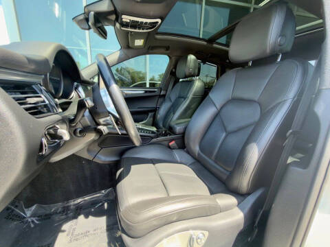 2020 Porsche Macan S