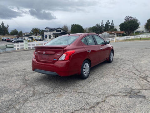 2015 Nissan Versa 1.6 SV