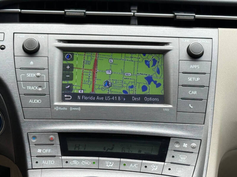 2013 Toyota Prius Three