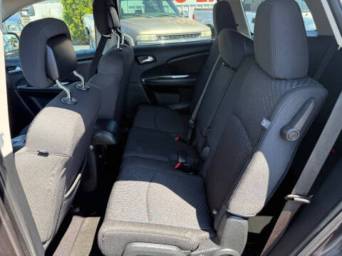 2018 Dodge Journey SE