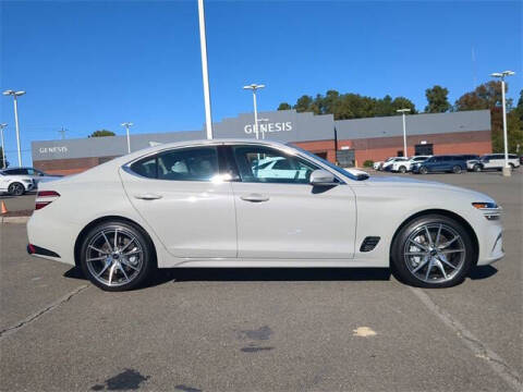 2026 Genesis G70 2.5T Standard