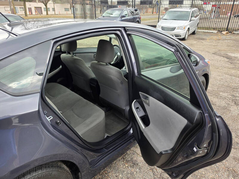 2014 Toyota Prius Two