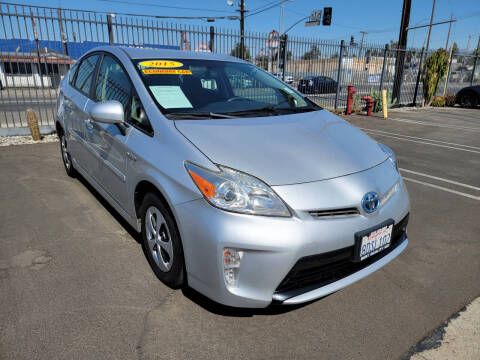2015 Toyota Prius Two
