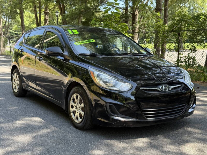 2013 Hyundai Accent GS