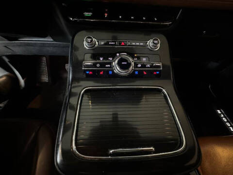 2021 Lincoln Nautilus Reserve