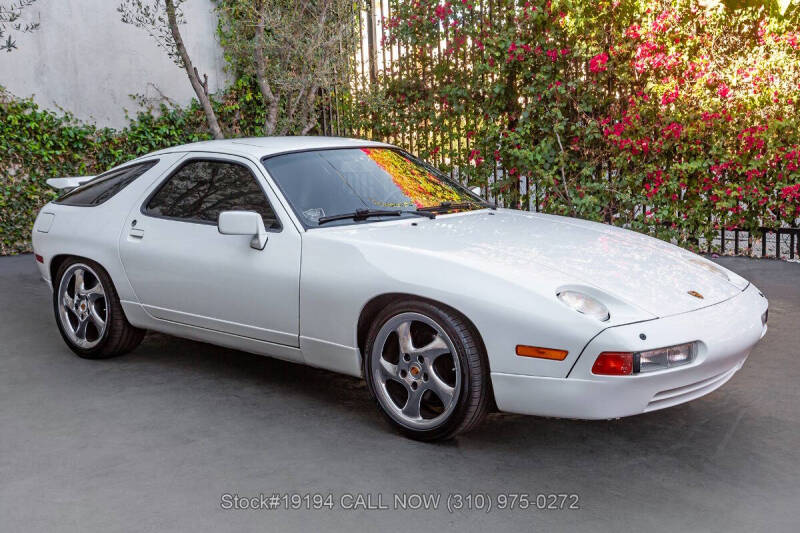 1987 Porsche 928 S4