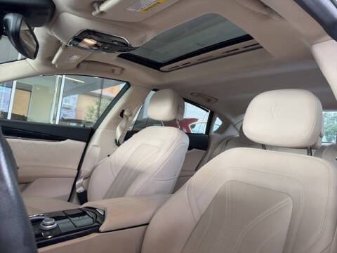 2022 Maserati Quattroporte Modena Q4