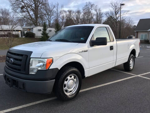 2010 Ford F-150 for sale at Xclusive Auto Sales in Colonial Heights VA