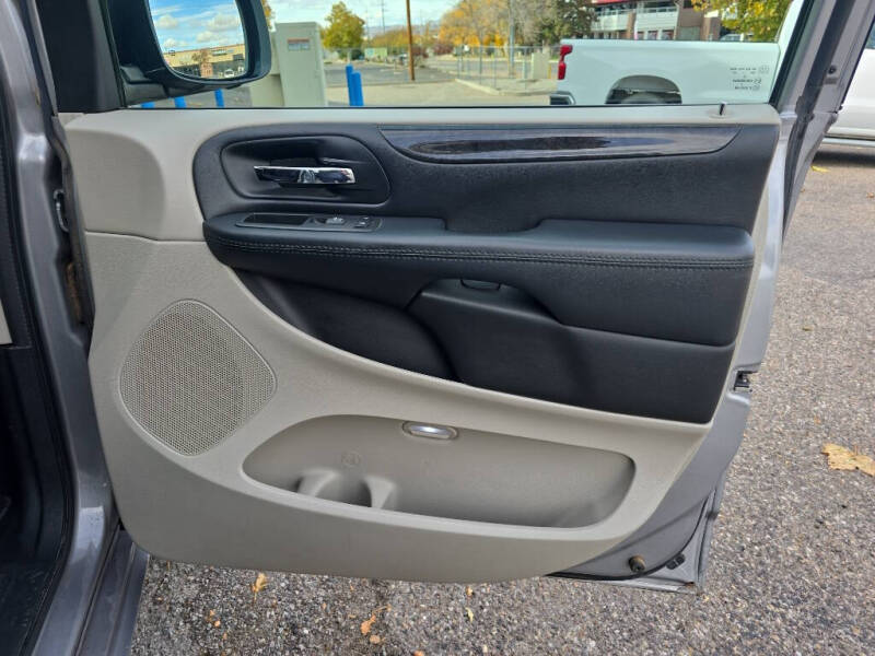 2017 Dodge Grand Caravan SE