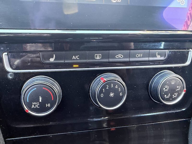 2018 Volkswagen Golf GTI SE