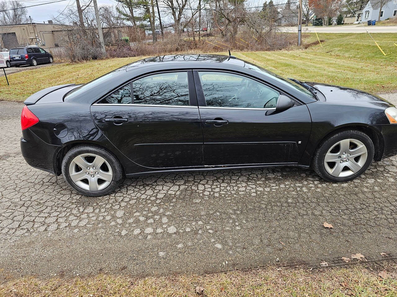 2008 Pontiac G6 for sale at WAGNER AUTO MART LLC in Ann Arbor, MI