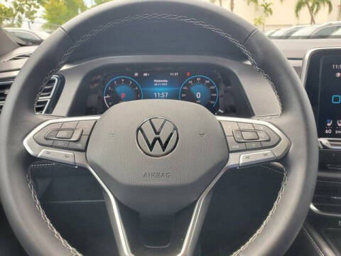 2026 Volkswagen Atlas Cross Sport SE 4Motion