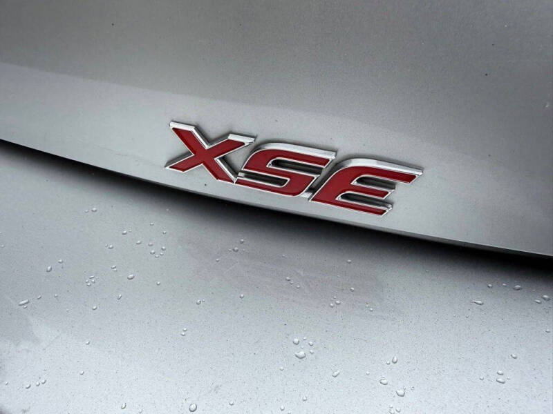 2019 Toyota Corolla Hatchback XSE