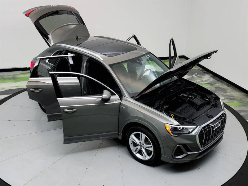 2020 Audi Q3 quattro S line Premium 45 TFSI