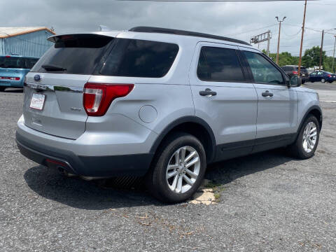 2016 Ford Explorer