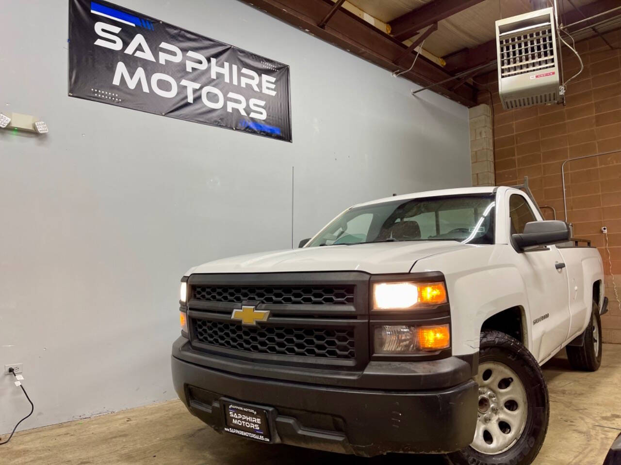 2014 Chevrolet Silverado 1500 for sale at Sapphire Motors in Gurnee, IL