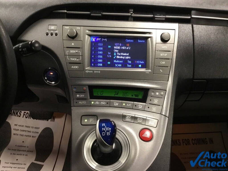 2015 Toyota Prius Three