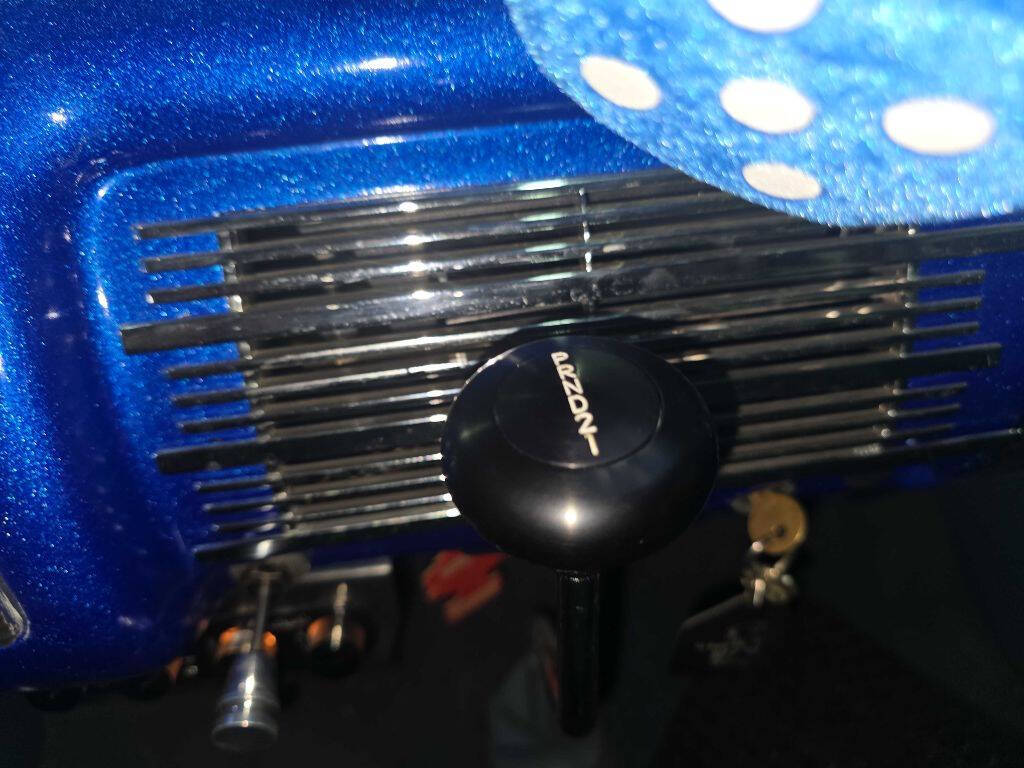 1940 Ford DELUXE V8 32