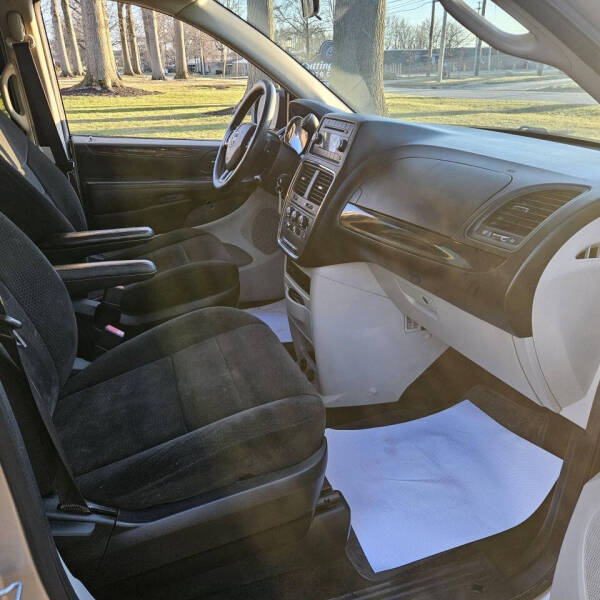 2013 Dodge Grand Caravan SE