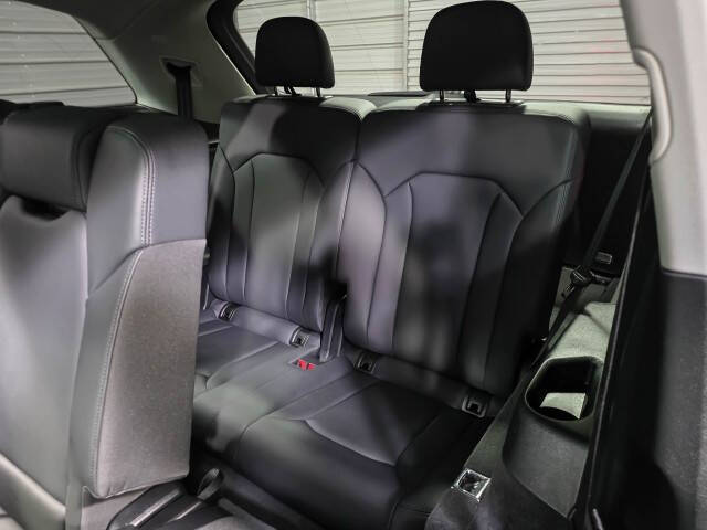 2024 Audi Q7 quattro Premium Plus 45 TFSI