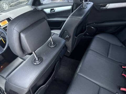 2010 Mercedes-Benz C-Class C 300 Luxury