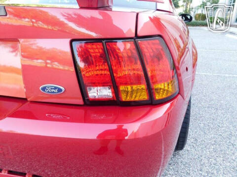 2001 Ford Mustang SVT Cobra