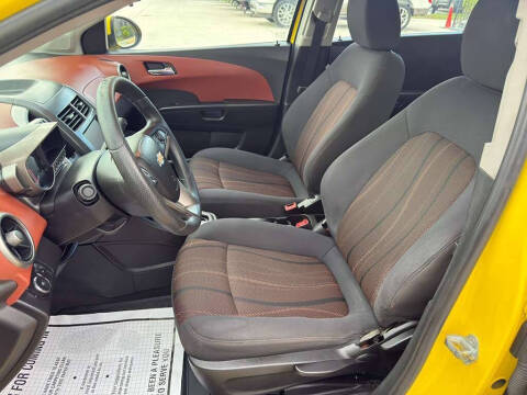 2015 Chevrolet Sonic LT Auto