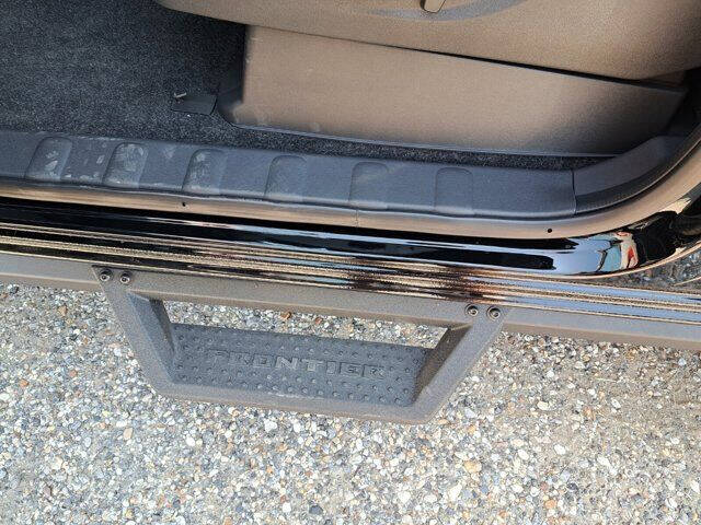 2023 Nissan Frontier PRO-X