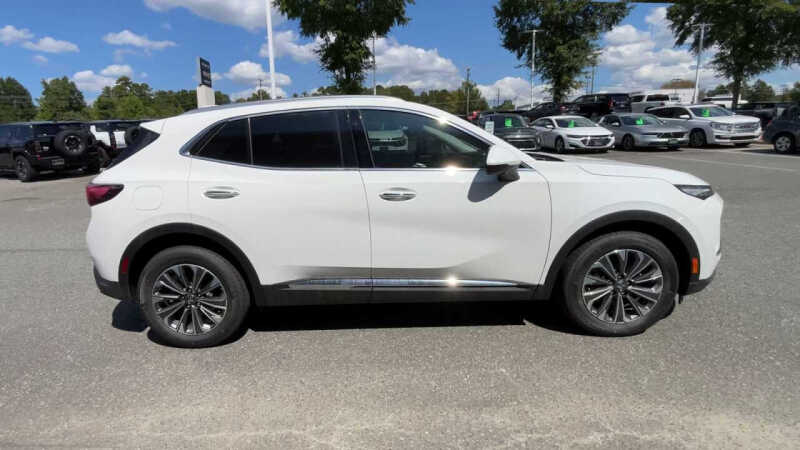 2025 Buick Envision Preferred