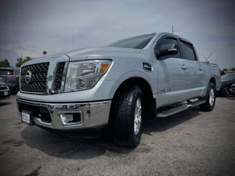 2017 Nissan Titan