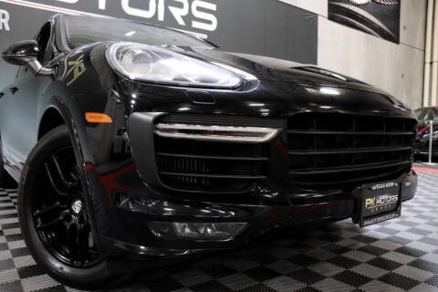 2017 Porsche Cayenne GTS