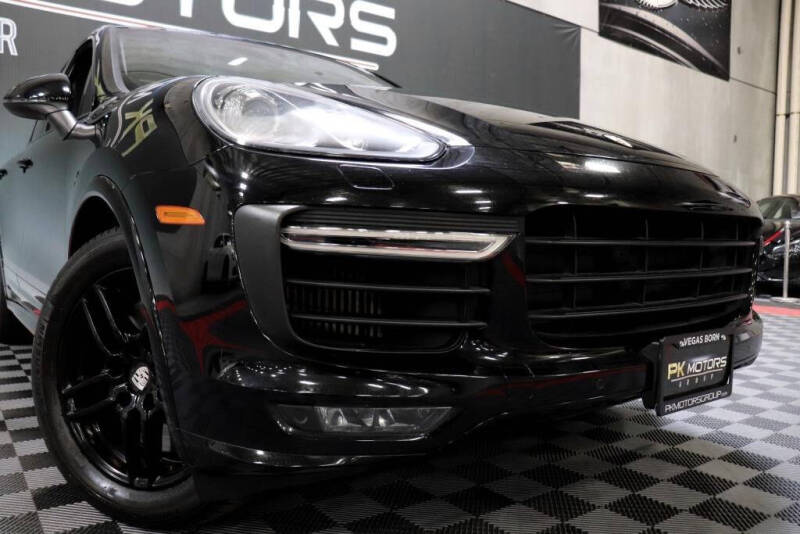 2017 Porsche Cayenne GTS