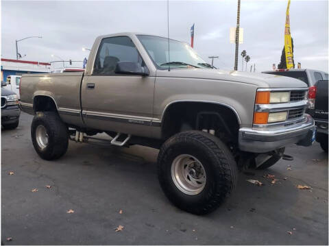 1998 Chevrolet C/K 1500 Series for sale at Khodas Cars in Gilroy CA