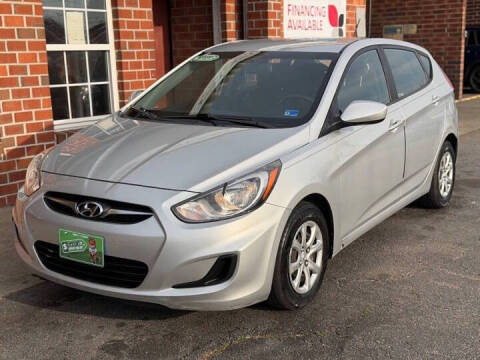 2013 Hyundai Accent GS