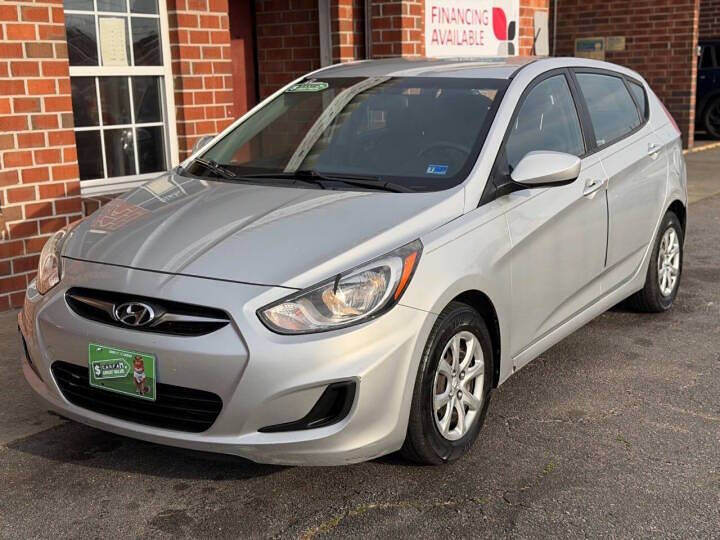 2013 Hyundai Accent GS