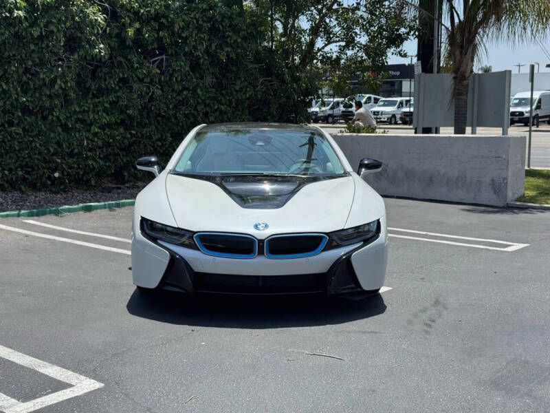 2016 BMW i8