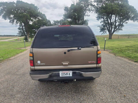2004 GMC Yukon SLE