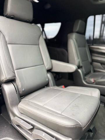 2022 Chevrolet Suburban LT