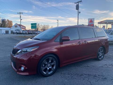 2016 Toyota Sienna for sale at Key Automotive Group in Stokesdale NC