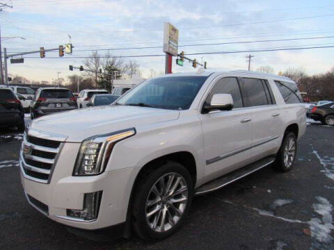 2019 Cadillac Escalade ESV Luxury