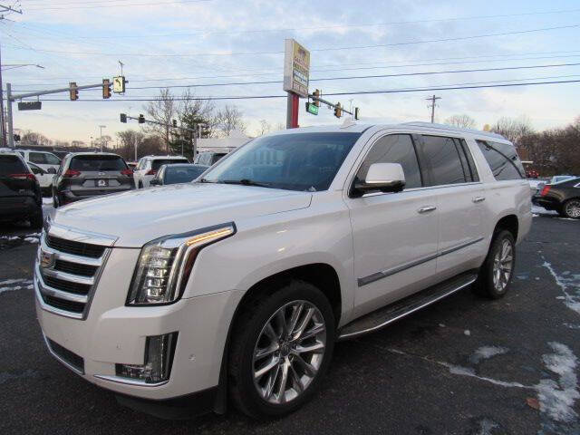 2019 Cadillac Escalade ESV Luxury