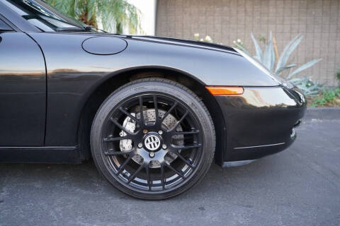 2001 Porsche 911 Carrera 4