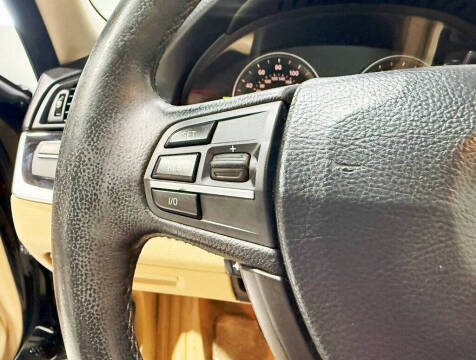 2012 BMW 5 Series 528i xDrive